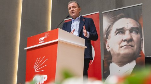 Vahap Seçer: Türkiye'de siyaset 7 yıldır belediye başkanları üzerinden yazılıyor