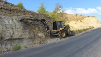 Antalya Büyükşehir Belediyesi'nden Manavgat yollarında kış mesaisi
