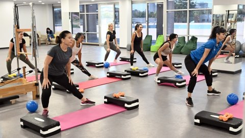 Mersin Büyükşehir Belediyesi’nden kadınlara özel ücretsiz pilates kursu