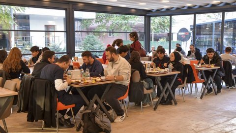 Ankara Büyükşehir Belediyesi Gençlik Sofraları'na bir yenisini daha ekledi