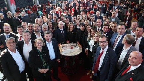 Mustafa Bozbey Bursa’da görev yapan muhtarlarla buluştu