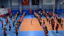 Bursa Büyükşehir Belediyesi kadınları sporla buluşturuyor