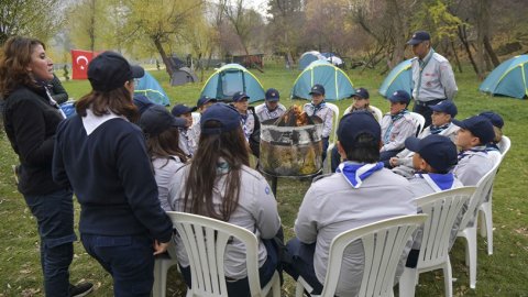 Ankara Büyükşehir Belediyesi 200 öğrenciyi İzcilik Kampı'nda buluşturdu