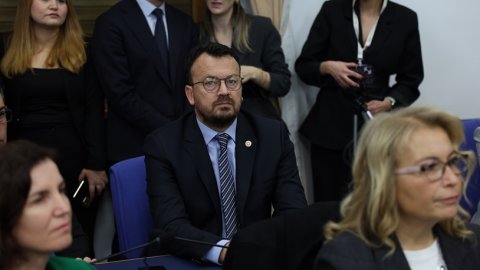 CHP'li Şeref Arpacı'dan Mehmet Nuri Ersoy’a Kartalkaya tepkisi