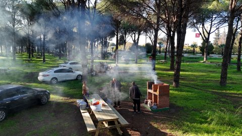 Ayvalık Belediyesi Altınova Mesire Alanı'nı hizmete açtı