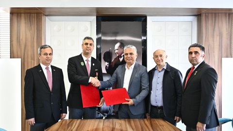 Muratpaşa Belediyesi'nden şehit aileleri ve gaziler için protokol