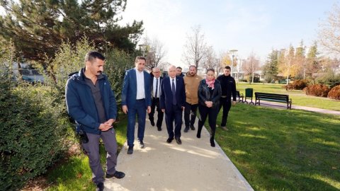 Yenimahalle’de koşu yollarında doğal dönüşüm başladı