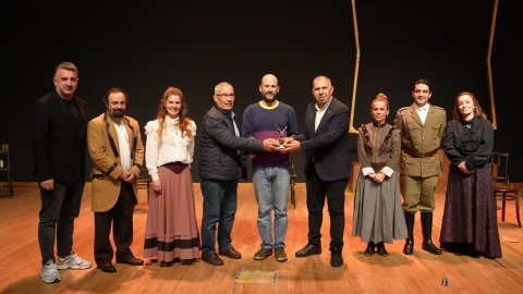Kartal Belediyesi 'Bobik Nerede?' adlı tiyatro oyununa ev sahipliği yaptı