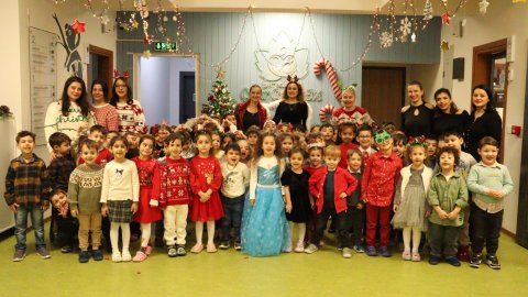 İzmit Belediyesi Çınar Çocuk Evleri’nde renkli yılbaşı kutlaması