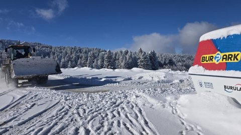 Bursa Büyükşehir Belediyesi'nin Uludağ'da otopark ücreti belli oldu