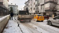 Keçiören Belediyesi'nden 7/24 karla mücadele mesaisi