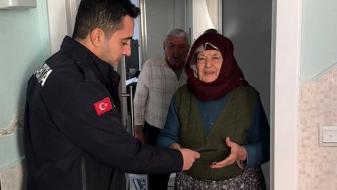 Kepez Belediyesi zabıtasından örnek davranış