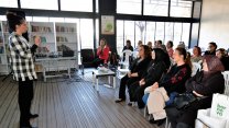 Bornova Belediyesi'nden Pınarbaşı Kent Bostanı’ndan yararlanan kadınlara eğitim