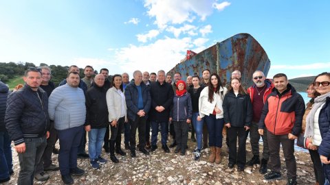 Urla Belediye Başkanı Selçuk Balkan: Bu gemi geldiği gibi gidecek