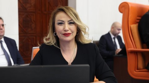 CHP'li Nermin Yıldırım Kara: Akasya Mahallesi TOKİ konutları az hasarlı mı yoksa ağır hasarlı mı?