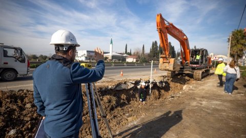 İzmir Büyükşehir'den Menemen Türkelli’de 25 milyonluk altyapı yatırımı