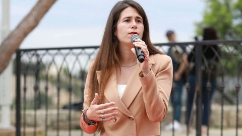 Çeşme Belediye Başkanı Lal Denizli 'uyuşturucu' soruşturmasında ifadeye çağrıldı