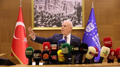 Mustafa Bozbey: 20 senedir yapılmamış hizmetleri yapıyoruz