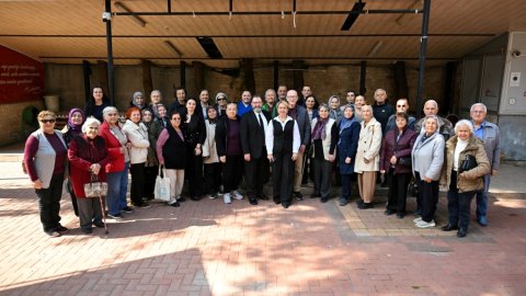 Bornova’nın çınarları yapay zekayla tanıştı