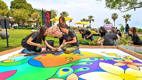 Muratpaşa Belediyesi’nin Çiçek Desenleri Günleri’ne başvurular sona eriyor