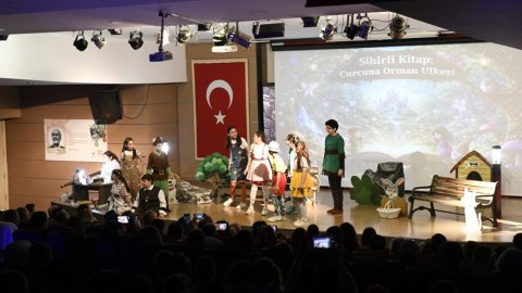 Çiğli Belediyesi’nden 27 Mart Dünya Tiyatrolar Günü etkinliği