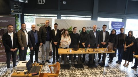 Kartallı gençlerden dev proje: Atık kahve posasından biyoplastik üretimi