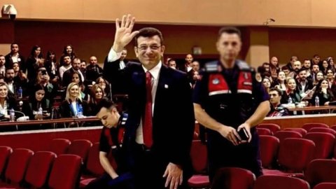 Ekrem İmamoğlu'na bir soruşturma daha