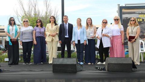 Seferihisar Belediyesi'nden Üçüncü Yaş Üniversitesi’nin dönem sonu etkinliği