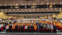 Vahap Seçer: Mersin'i sahiplenen bir belediyecilik anlayışımız var