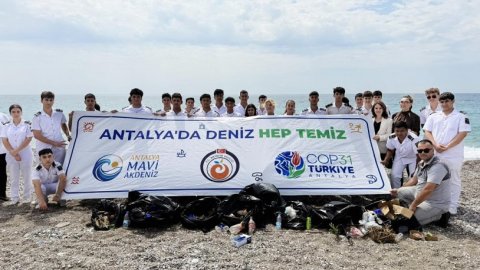 Konyaaltı Belediyesi ve öğrencilerden örnek etkinlik