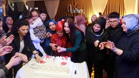 Yenimahalleli Fatma’nın gelinlik hayali gerçek oldu