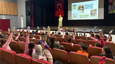 Gaziemir Belediyesi’nden 5 bin 486 öğrenciye geri dönüşüm eğitimi