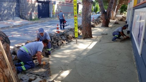 Kartal Belediyesi'nden ulaşım güvenliği ve kent estetiği için çalışmalar devam ediyor