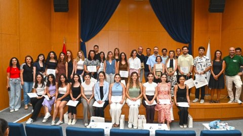 Karabağlar Belediyesi'nin Karabağlar Akademi Yaz Programı başlıyor