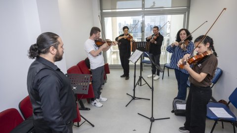 Mersin Büyükşehir Belediyesi'nin ücretsiz müzik kursları sürüyor