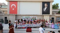 Menderes Belediyesi'nden öğrenciler ile birlikte geri dönüşüm farkındalığı