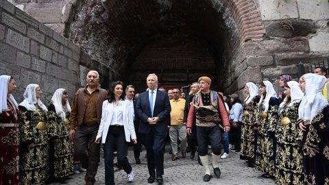 Mansur Yavaş Kale Şenlikleri'nde konuştu: 7 yılda Kale'nin tümünü restore ettik