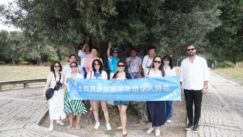 Seferihisar Çinli turistlerin yeni uğrak noktası oluyor