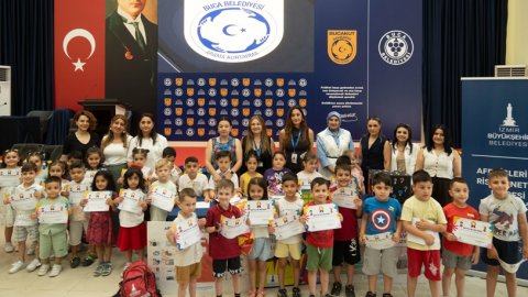 İzmir Büyükşehir Belediyesi'nden 5 ayda bin 500 çocuğa afet farkındalığı eğitimi