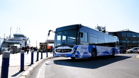 İzmir Büyükşehir Belediyesi’ne iki ödül birden