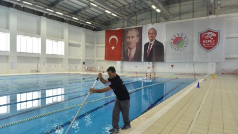Kepez’in olimpik yüzme havuzunda hijyen ve sağlık önceliği