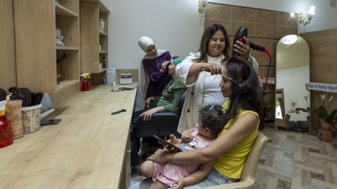Mersin Büyükşehir Belediyesi sayesinde kendi iş yerini açtı