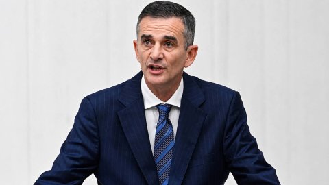 Ümit Dikbayır CHP'den istifa etti