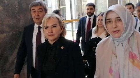 CHP’den istifa eden Nimet Özdemir AKP grup toplantısında