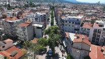 Manisa Büyükşehir Belediyesi'nden Çarşı Bulvarı’nda yenileme çalışması