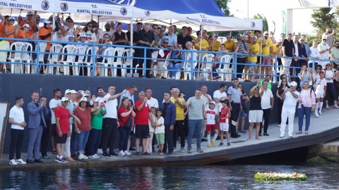 Kartal Belediyesi'nden Kabotaj Bayramı’nda Dragon Bot Yarışları