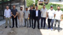 İzmit Belediyesi'nden Mehmet Ali Paşa’da yoğun parke mesaisi