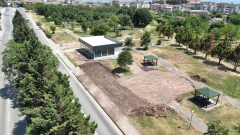Gölcük Belediyesi Kadın Gün Evi ihalesi yapıldı: 3 ay içinde tamamlanacak