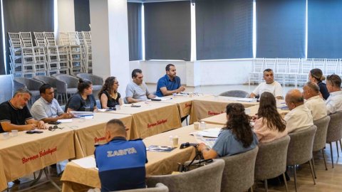 Bornova Belediyesi Çamdibi’nin önceliklerini ortak masada konuştu