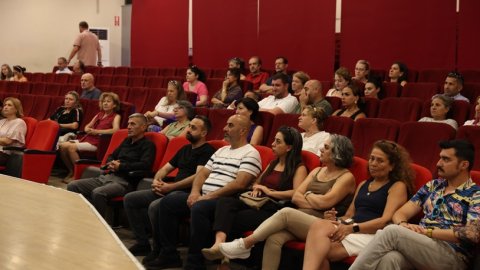 Çiğli Belediyesi'nden sürdürülebilir yaşam için balkon bahçeciliği eğitimi